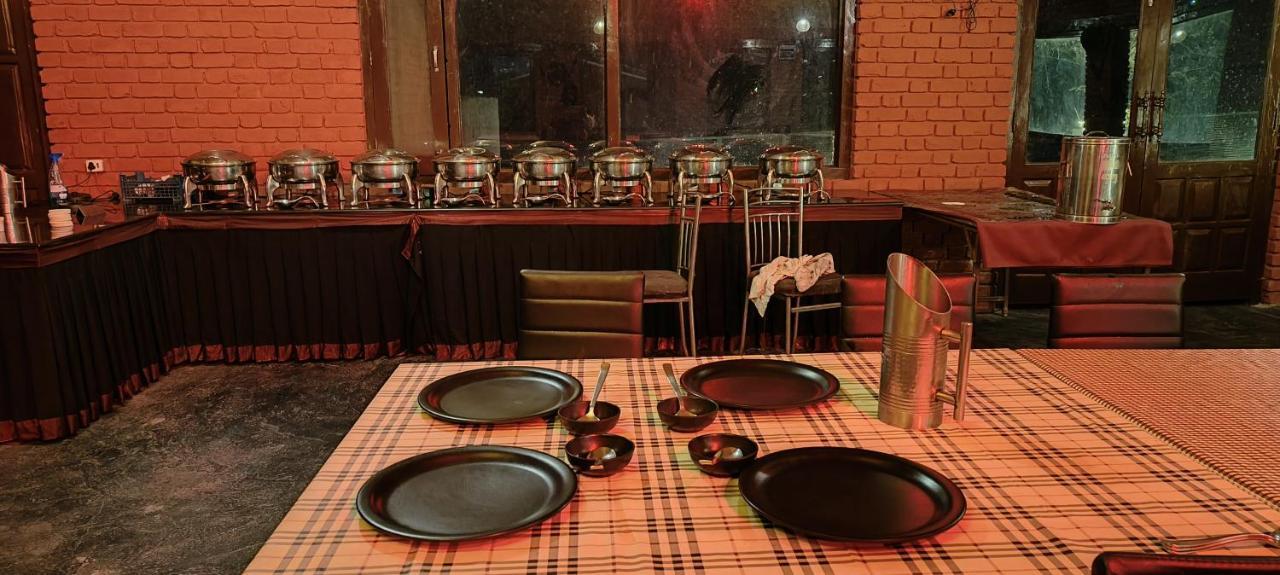 Flora Hills View Hotel Manali  Luaran gambar
